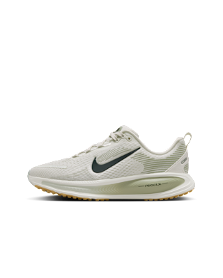 NIKE+VOMERO+18+(GS).png